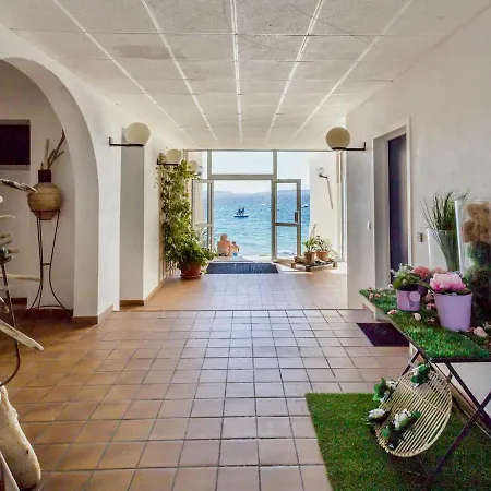 Front De - Climatise Classe 2 Etoiles Avec Jardin Apartament Le Lavandou