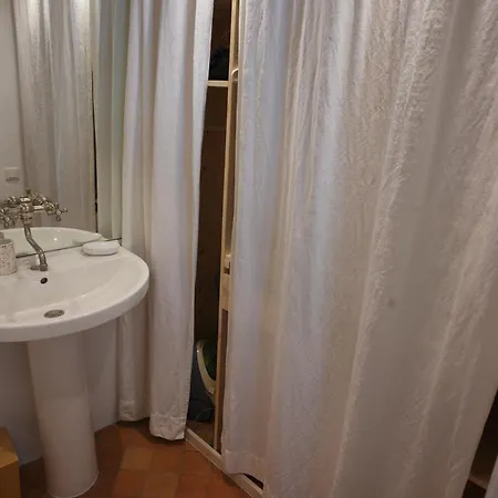 Front De - Climatise Classe 2 Etoiles Avec Jardin Apartment *