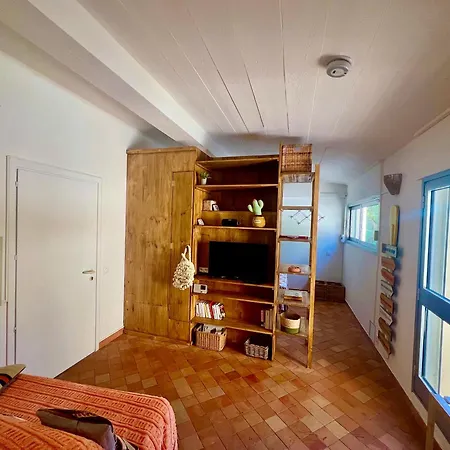 Résidence Front De - Climatisé Classé 2 étoiles Avec Jardin