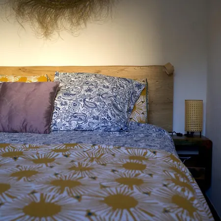 Front De - Climatise Classe 2 Etoiles Avec Jardin Апартаменты *