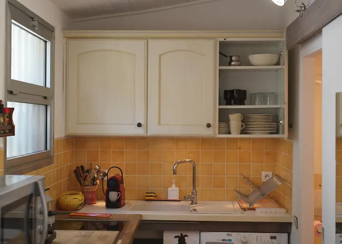 Résidence Front De - Climatisé Classé 2 étoiles Avec Jardin * Le Lavandou